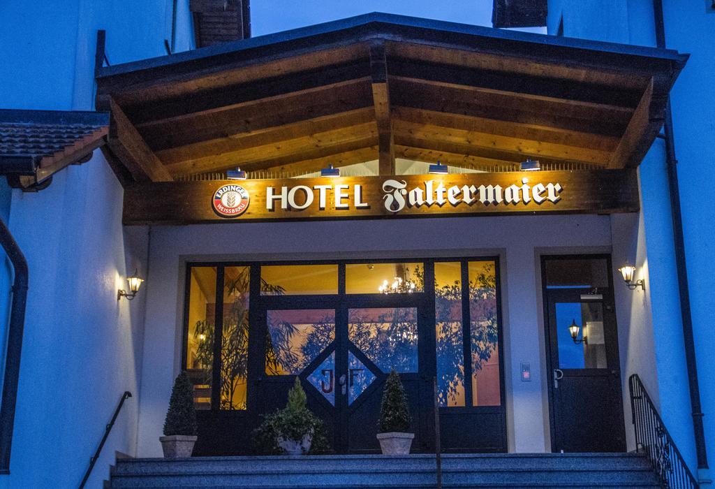 Gasthaus-Hotel Faltermaier Eicherloh Exterior foto